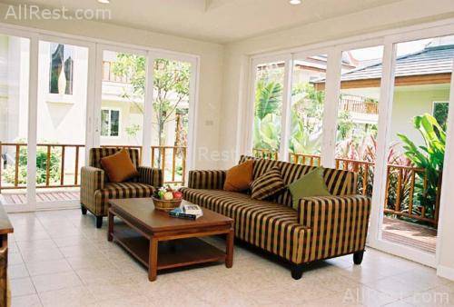 Baan Talay Samran 24